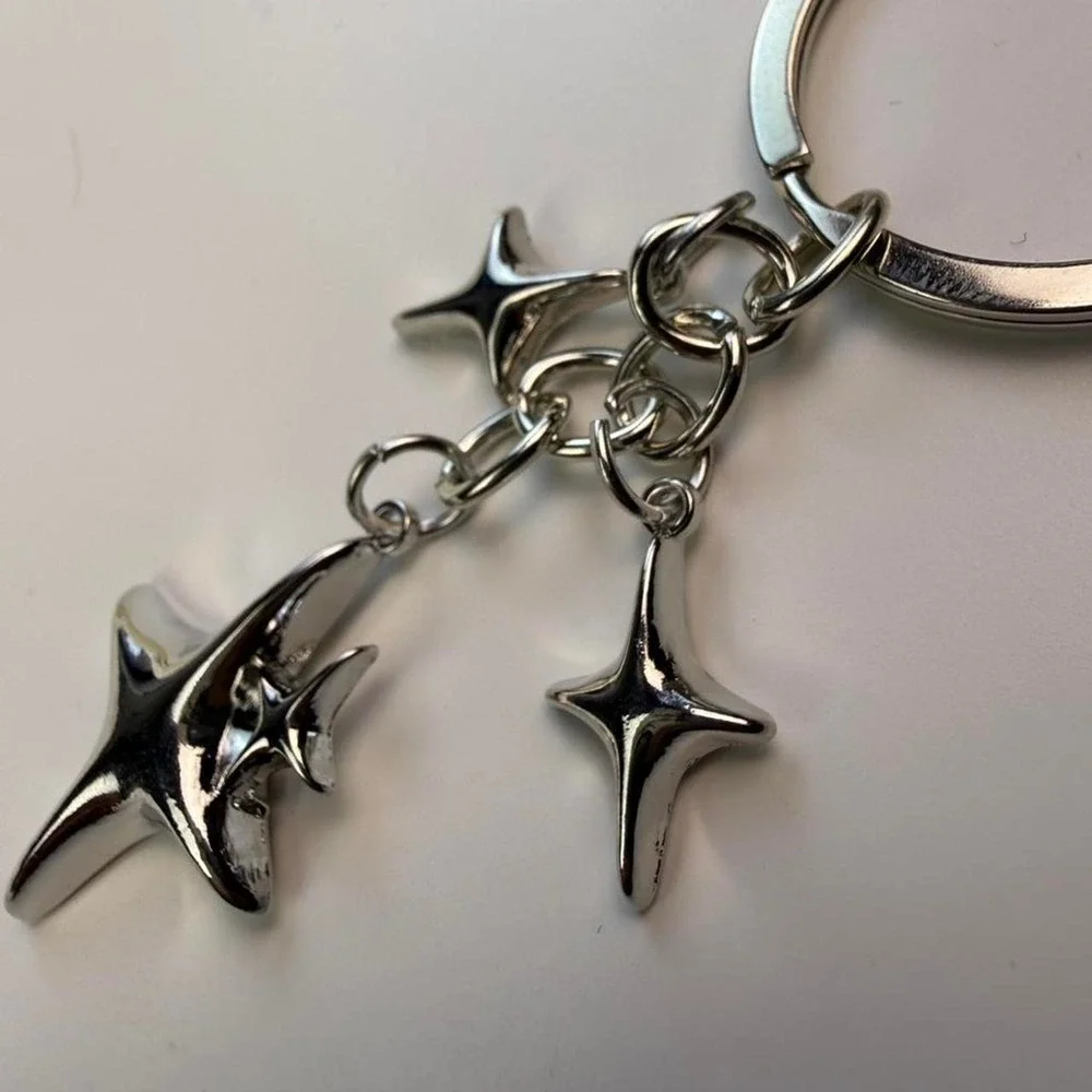 Mini Star Charm Keychain Silver Tone Metal Triple Star Dangle Key Ring New